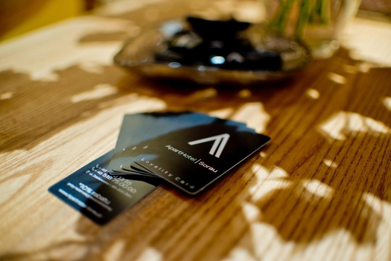 Apartsuites I Sorau Жари Екстериор снимка A business card