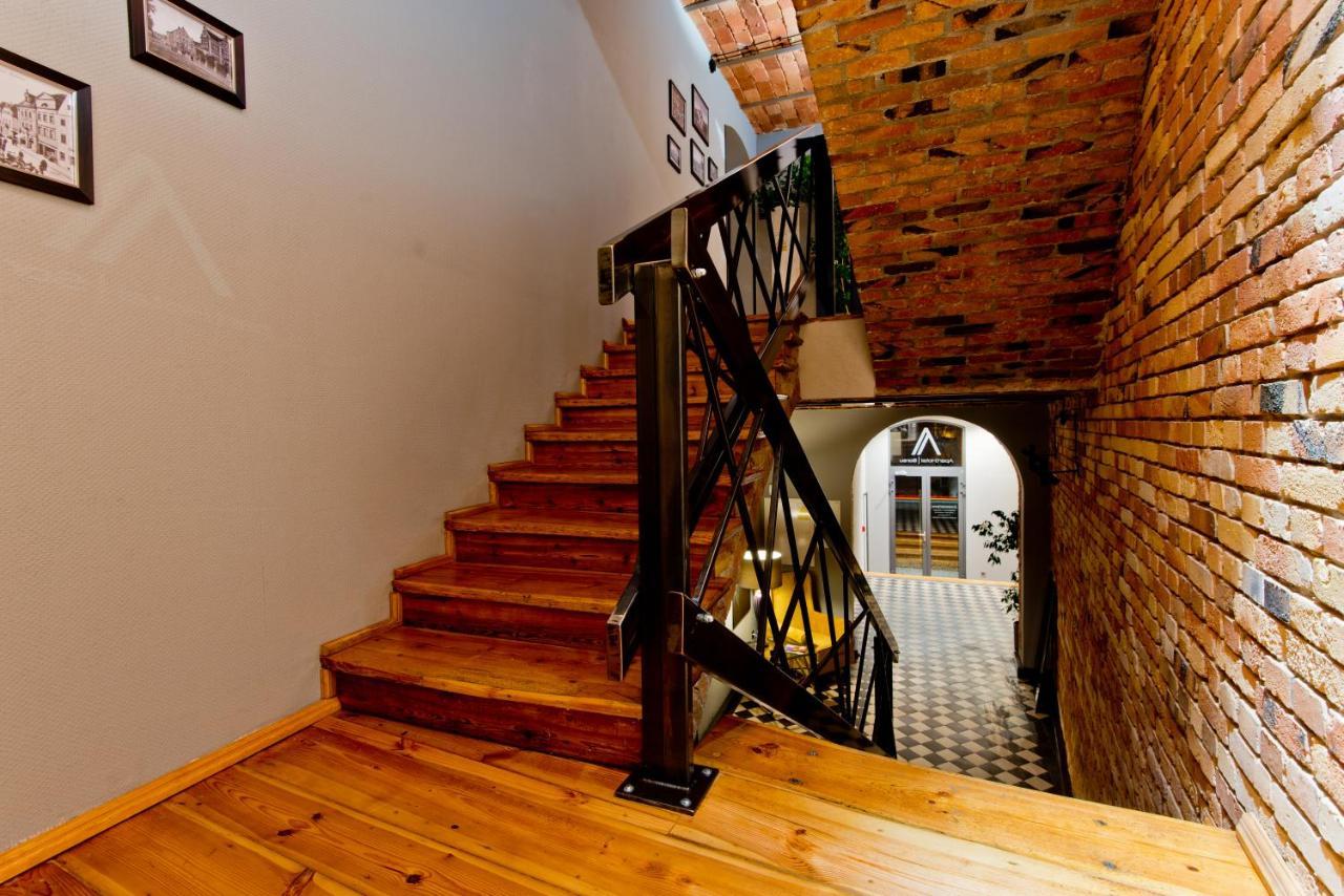 Apartsuites I Sorau Жари Екстериор снимка Interior of the house